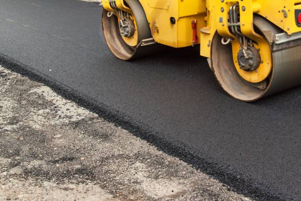 Best Driveway Paving Contractor  in Hopelawn, NJ